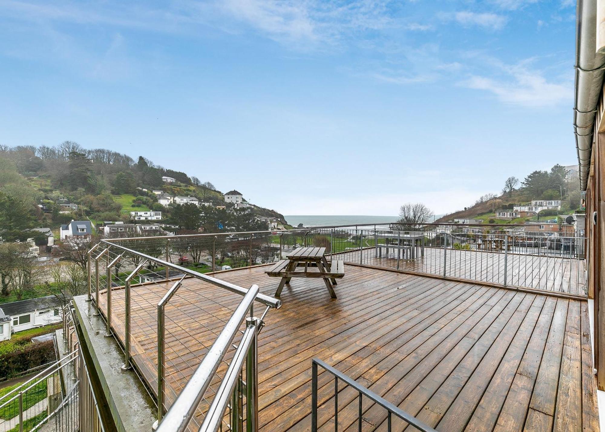 Millendreath Beach Resort Looe Exterior foto